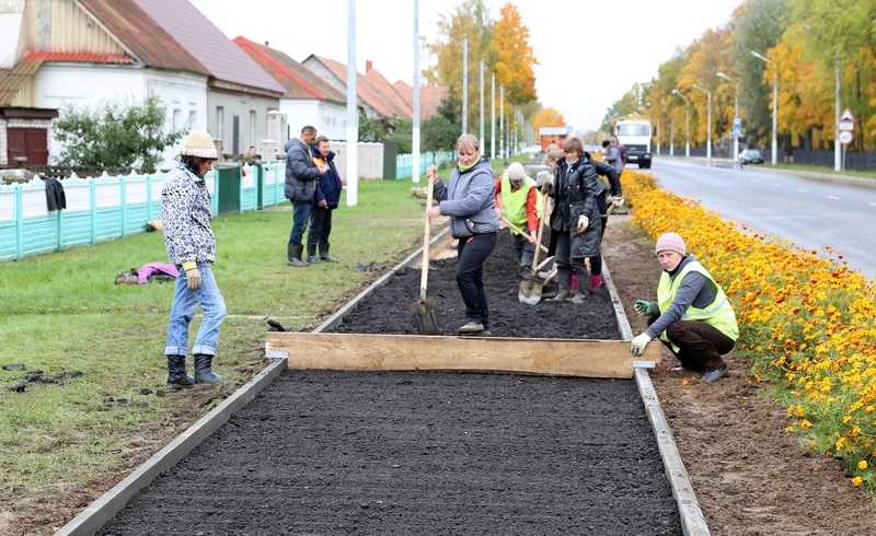 Ремонт по улице 70 год Великой Перамоги продолжается