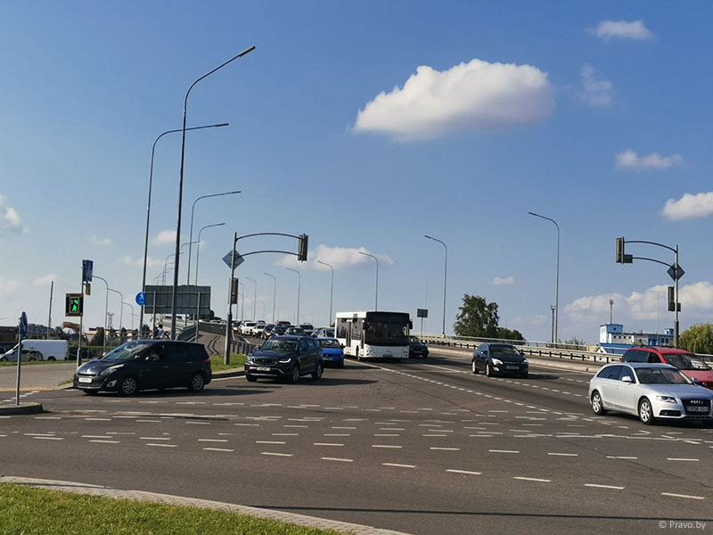 На Правовом форуме обсуждается проект Указа об автомобильных перевозках пассажиров
