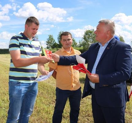 Профсоюз АПК продолжает добрую традицию награждения аграриев