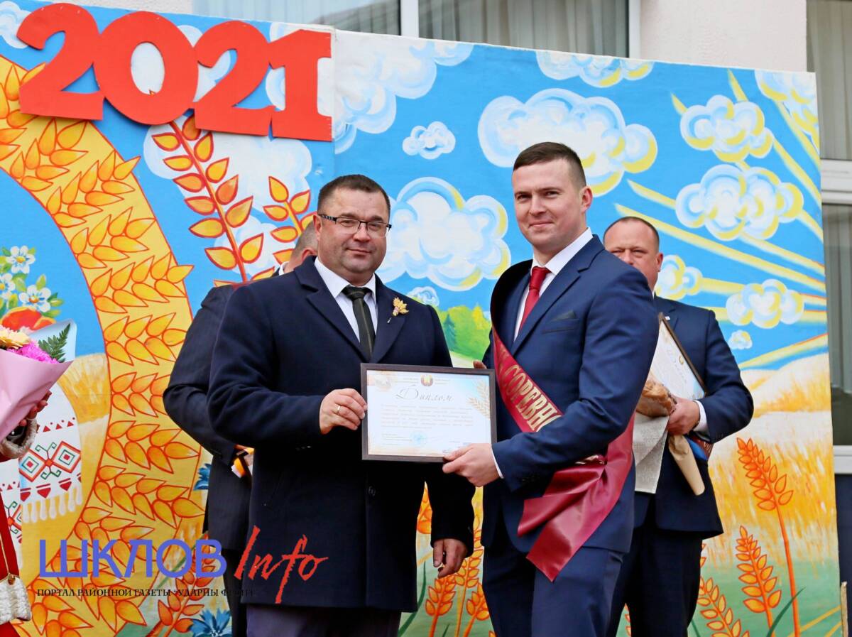 Лучших тружеников агропромышленного комплекса Шкловщины наградили на районном празднике “Дожинки”
