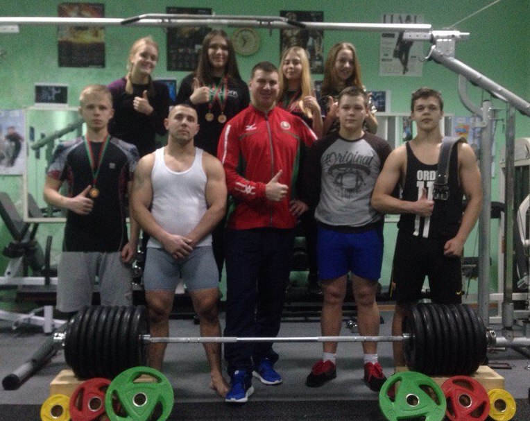 Шкловчане успешно выступили на чемпионате области по пауэрлифтингу