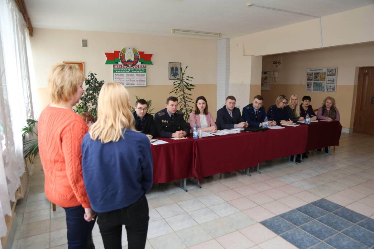 В СШ №1 прошло открытое заседание комиссии по делам несовершеннолетних