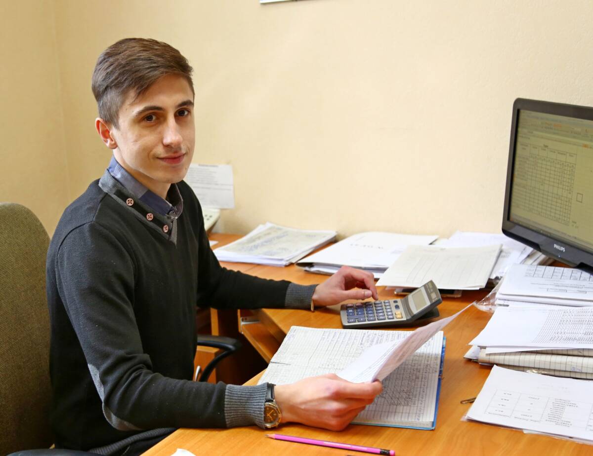 Молодой бухгалтер из Городца рассказал о выборе профессии и отношении к популярной песне 90-х годов