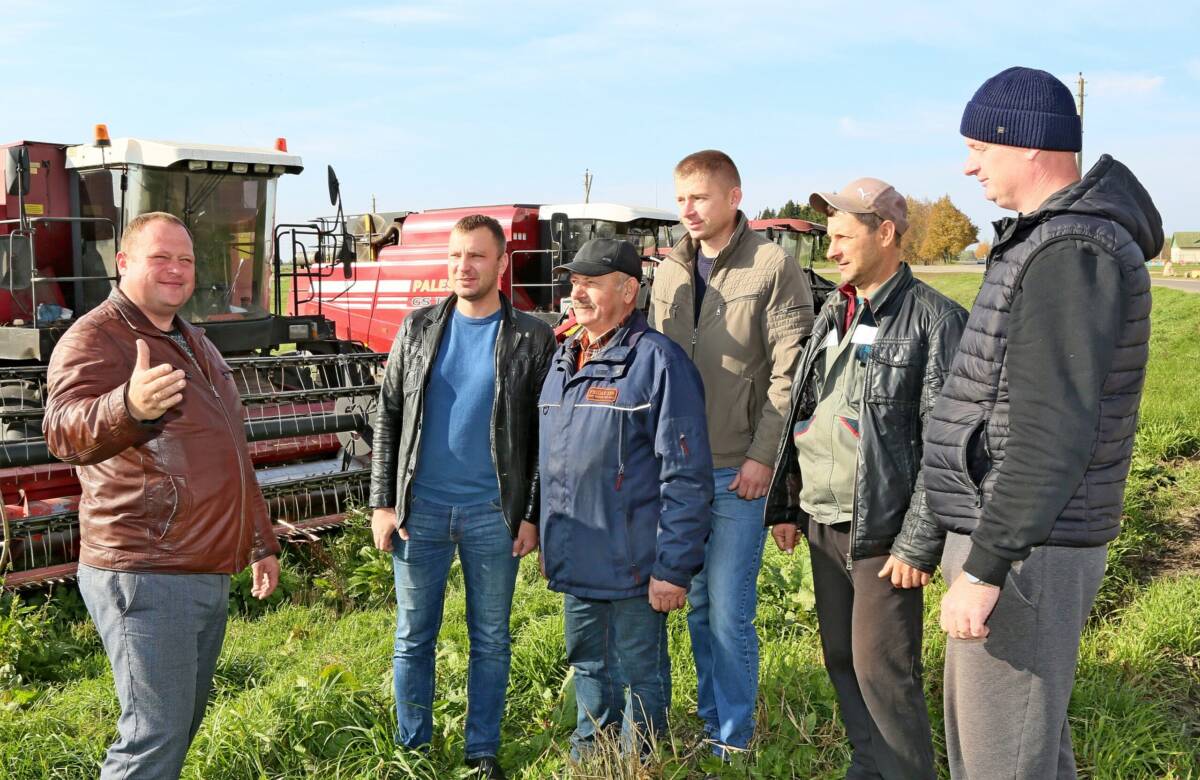 Узнали, кто стал победителем районного соревнования на уборке урожая