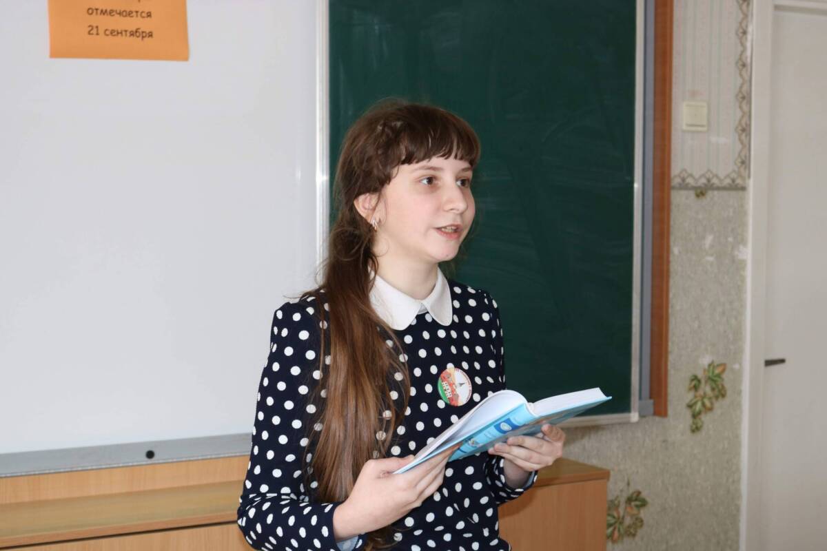“Добро в душе хранить и солнца свет…” Стихотворение юной Варвары Ленчиковой вошло в республиканский сборник