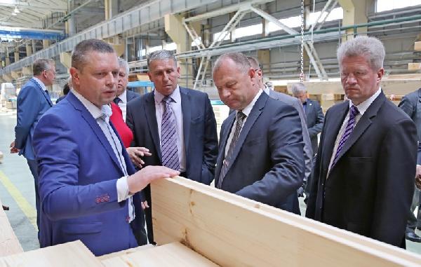 Слушатели Академии управления ознакомились со Шкловским районом