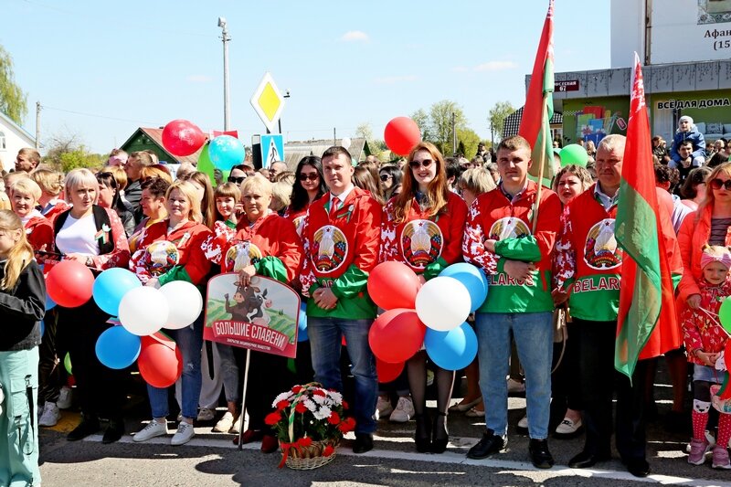 Подвиг! Память! Слава! В Шклове прошел митинг, посвященный Дню Победы