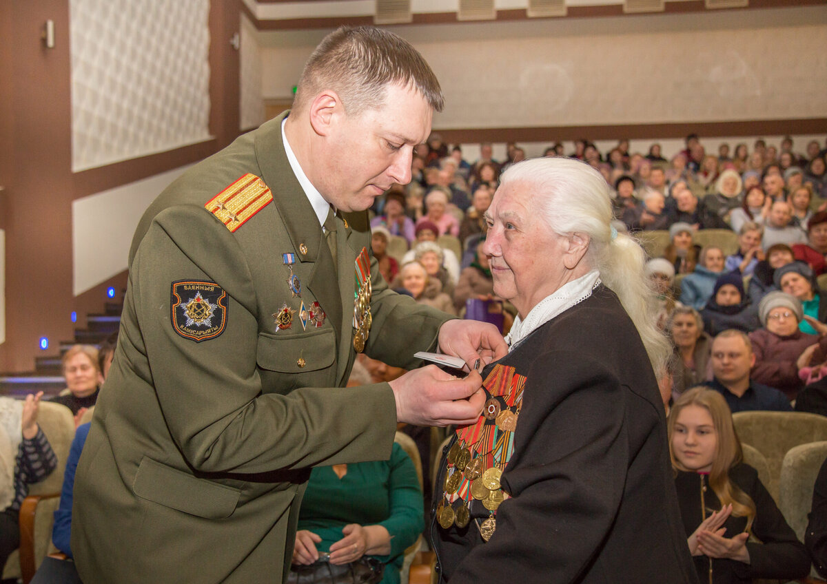 100-летие Вооруженных Сил отметила Беларусь