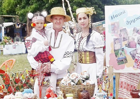 Семья Жекановых из ОАО «Александрийское» победила в областном этапе проекта «Властелин села»