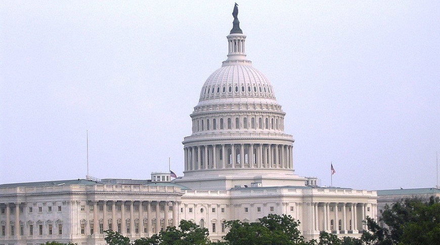 Политолог: США развернули силовой сценарий в Украине после срыва цветной революции в Беларуси