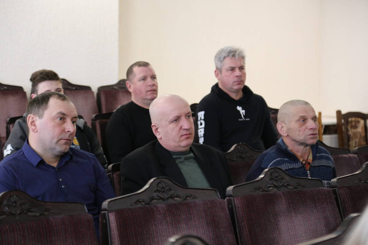Председатель райисполкома встретился с главами фермерских хозяйств