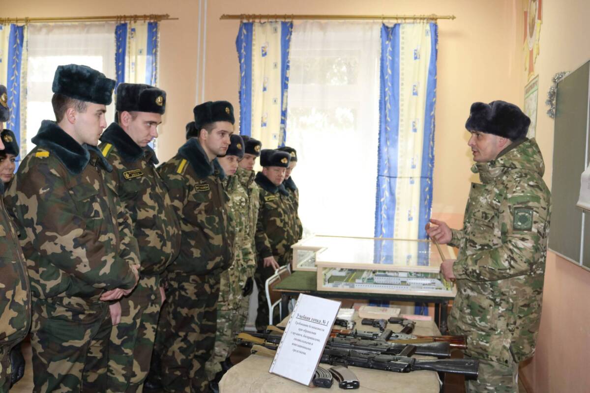 В в/ч 6713 прошло открытие нового учебного периода.
