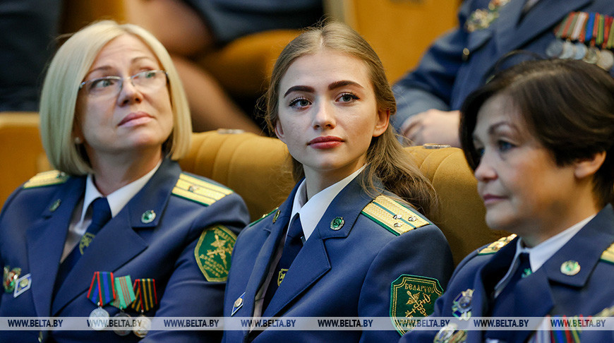 Александр Лукашенко отметил возросшую роль таможенных органов в условиях гибридной войны Запада против Беларуси и России