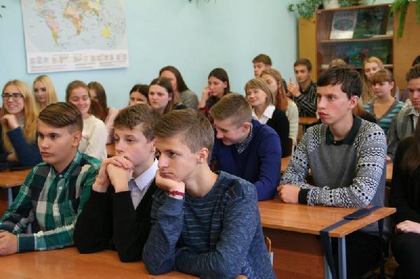 Быть военным – престижно