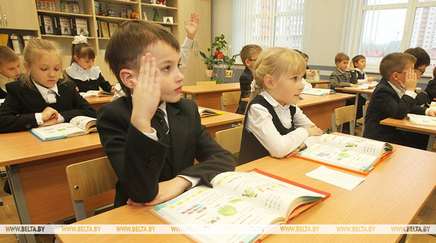 В Могилевской области проходит благотворительная акция “В школу с добрым сердцем”