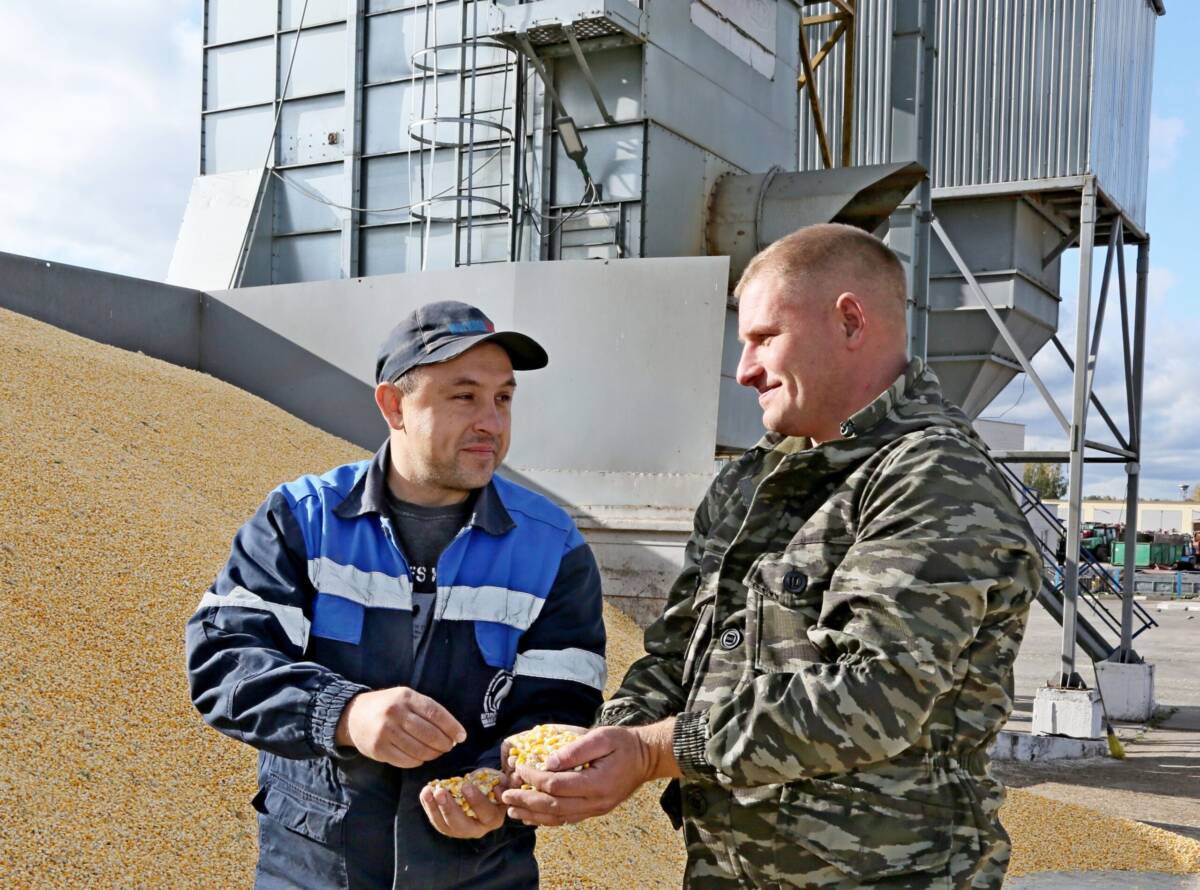 Постоянно в числе лучших операторы зерносушильного комплекса СП “Газовик-Сипаково”