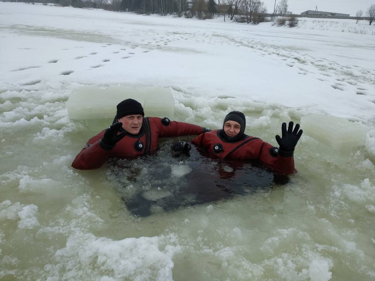 И в огонь, и в воду готовы идти спасатели ради помощи людям