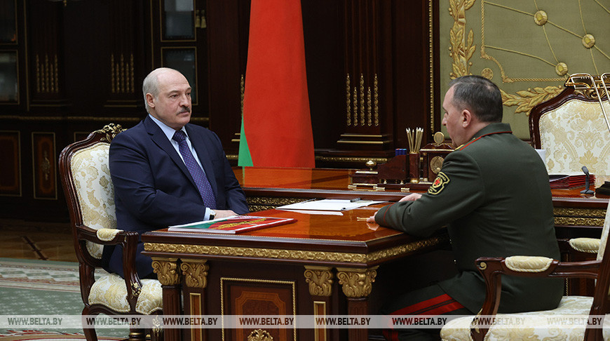 Александр Лукашенко обсудил с министром обороны замысел белорусско-российского учения “Запад-2021”