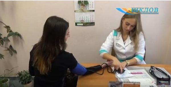 Калектыў Шклоўскай бальніцы папоўніўся маладымі спецыялістамі (ВІДЭА)