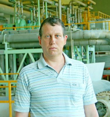 Петр Барановский — старший машинист производства газетной бумаги