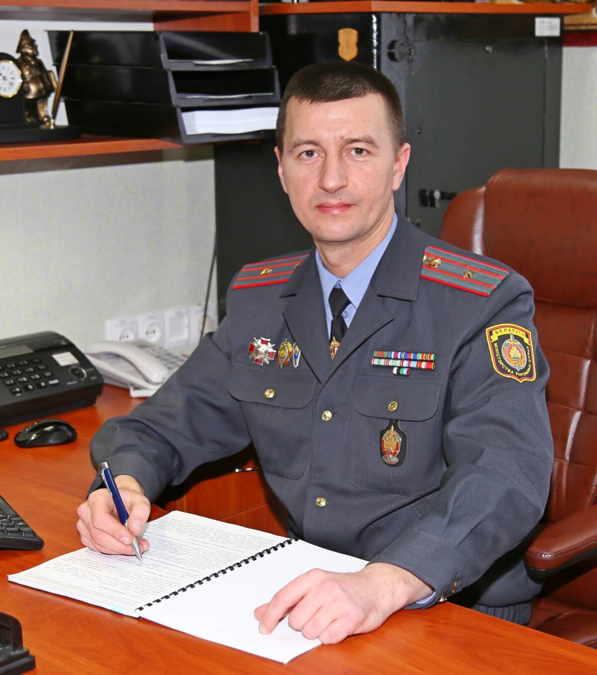 Лучший сотрудник области среди подразделений по борьбе с экономическими преступлениями в этом году отметит 20-летие службы