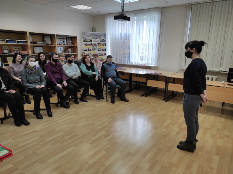 Спасатели проводят беседы о безопасности с трудовыми коллективами