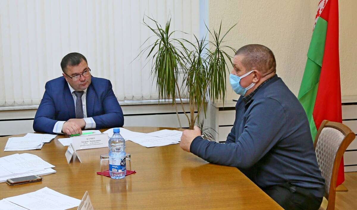 На приеме граждан председателем райисполкома преобладали жилищные вопросы