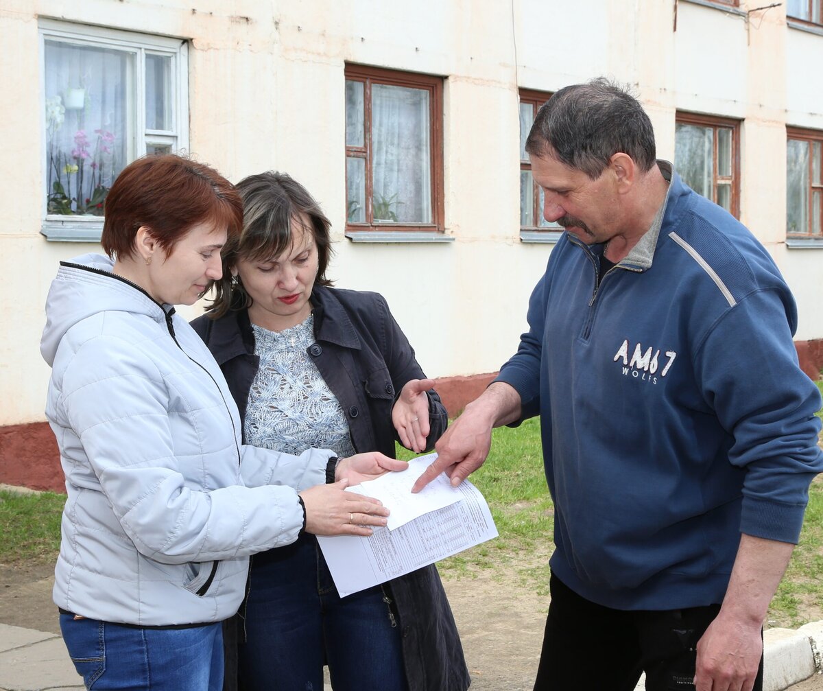 “Зарплата – 300 рублей, а заплатить нужно 200”. “Районка” изучила вопрос повышения платы за общежития