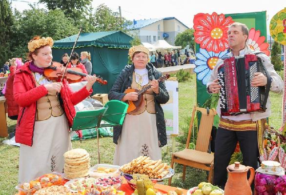 Шкловщина отпраздновала «Дожинки»