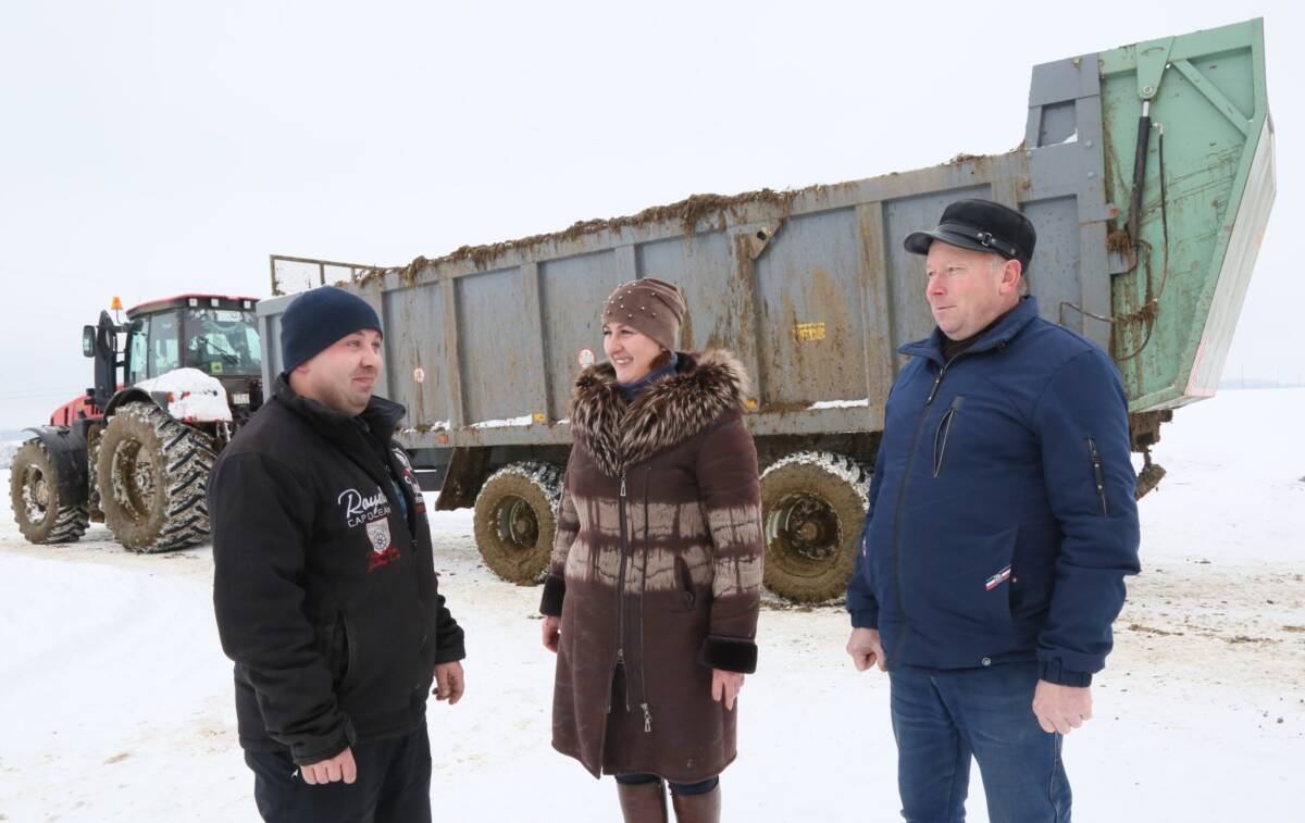 На повестке дня в сельхозорганизациях Шкловщины– вывоз органики