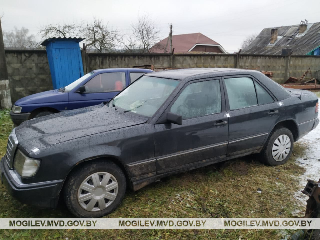 В Белыничском районе инспекторы ГАИ задержали пьяного угонщика. Владельцем «Мерседеса» оказался шкловчанин