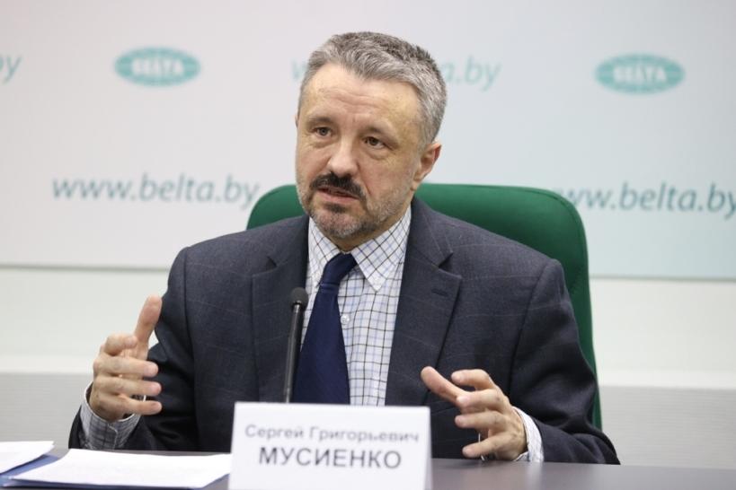 Оценка благосостояния, политика и доверие к СМИ – Мусиенко прокомментировал итоги масштабного соцопроса