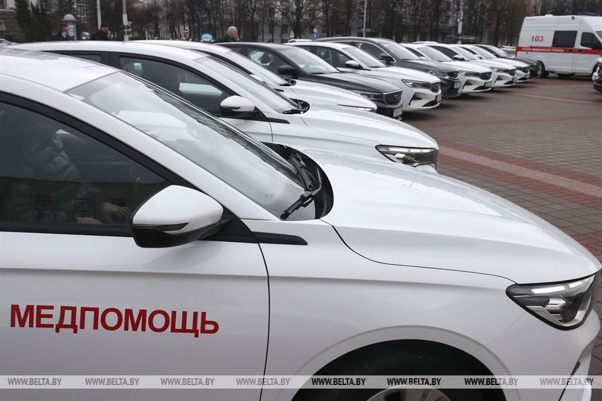 Автопарк Шкловской центральной районной больницы пополнил новый легковой автомобиль