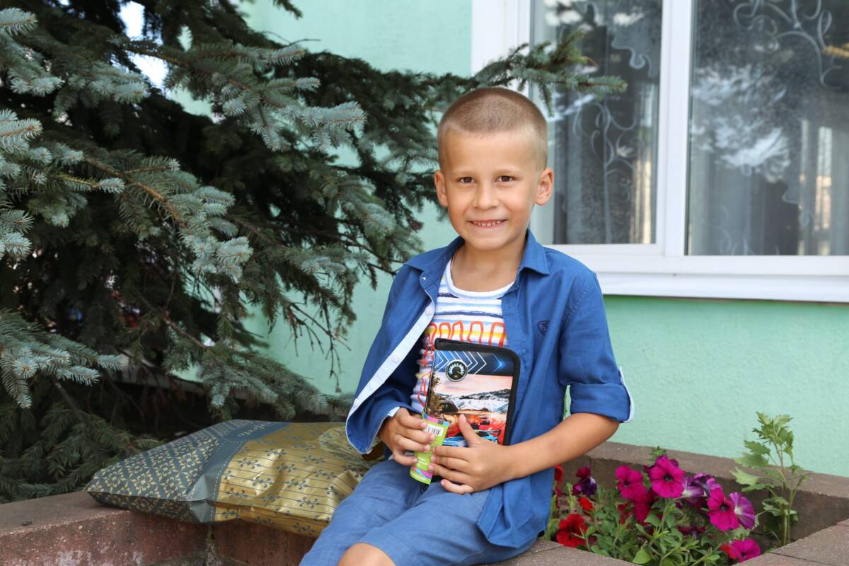 Жилкомхоз сделал подарки будущим первоклассникам