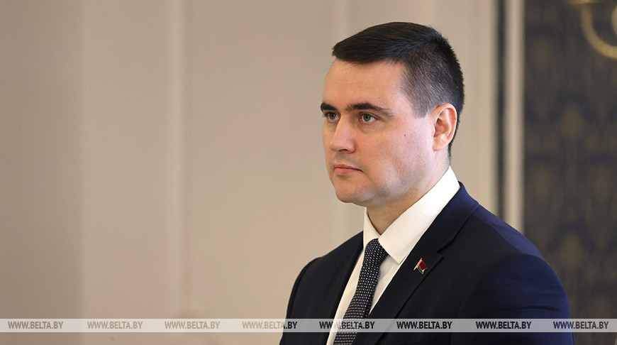 Иванец о совершенствовании выпускной и вступительной кампаний: об изменениях все узнают заранее