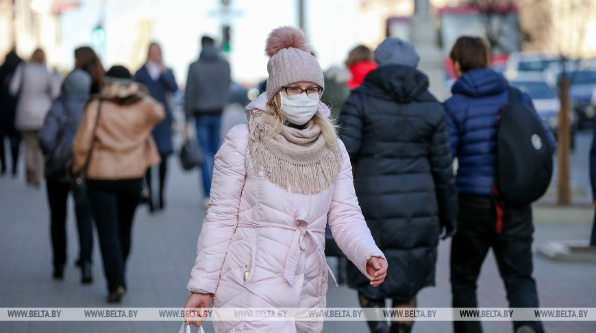Эксперт рассказала о мерах, которые позволят смягчить вторую волну COVID-19