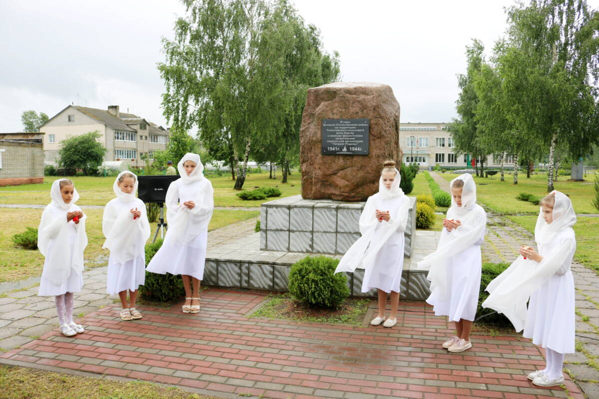 В Говядах состоялся митинг-реквием, посвященный Дню всенародной памяти жертв Великой Отечественной войны и геноцида белорусского народа