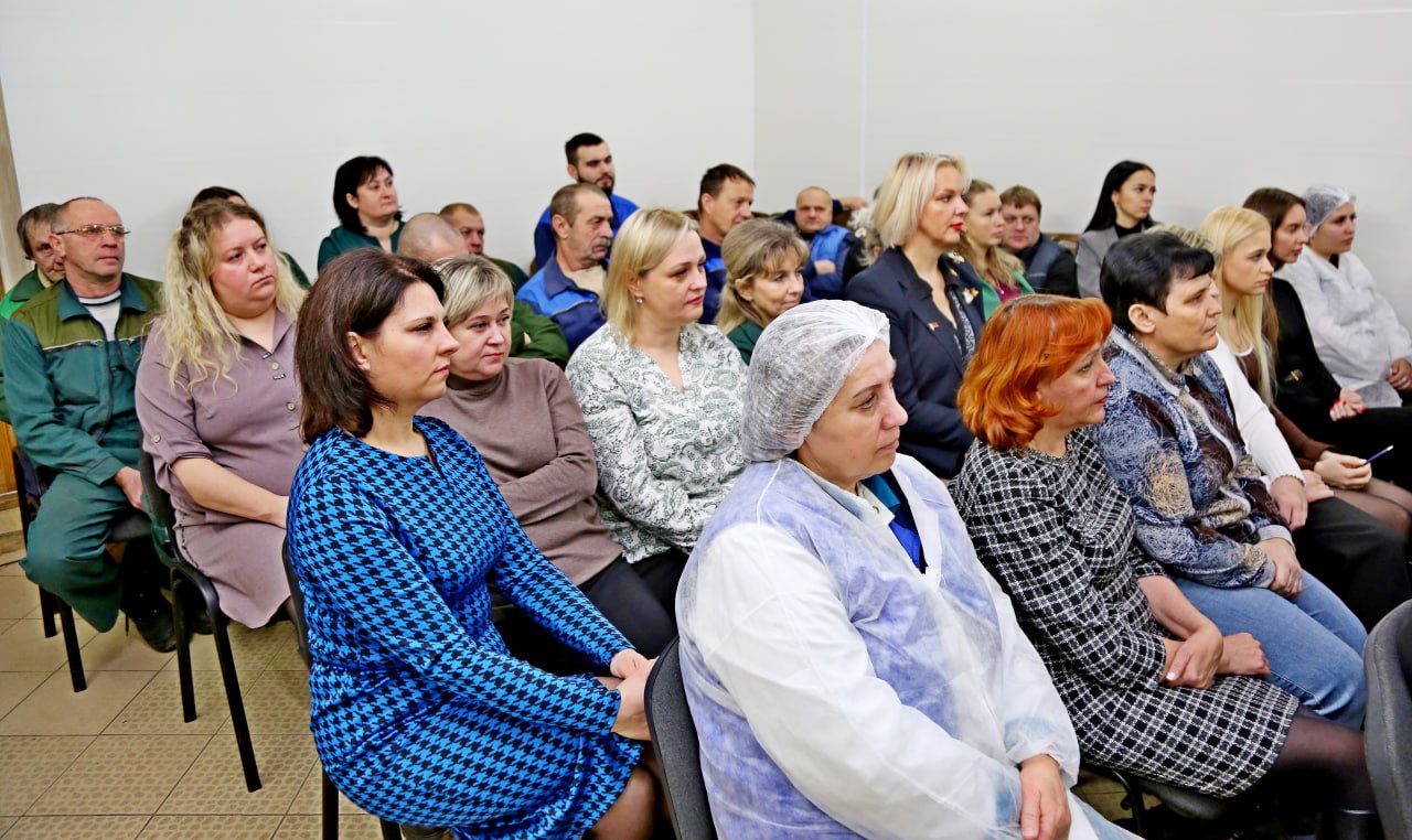На Шкловском маслодельном заводе прошел Единый день информирования