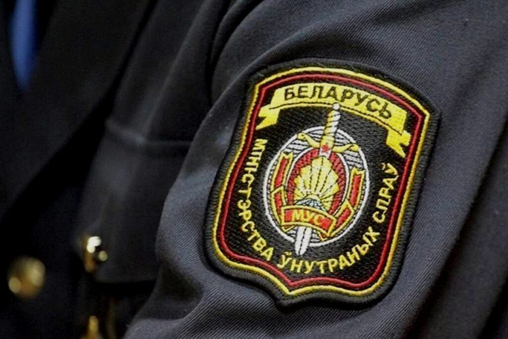Отвечает участковый. Повредили автомобиль: что делать?