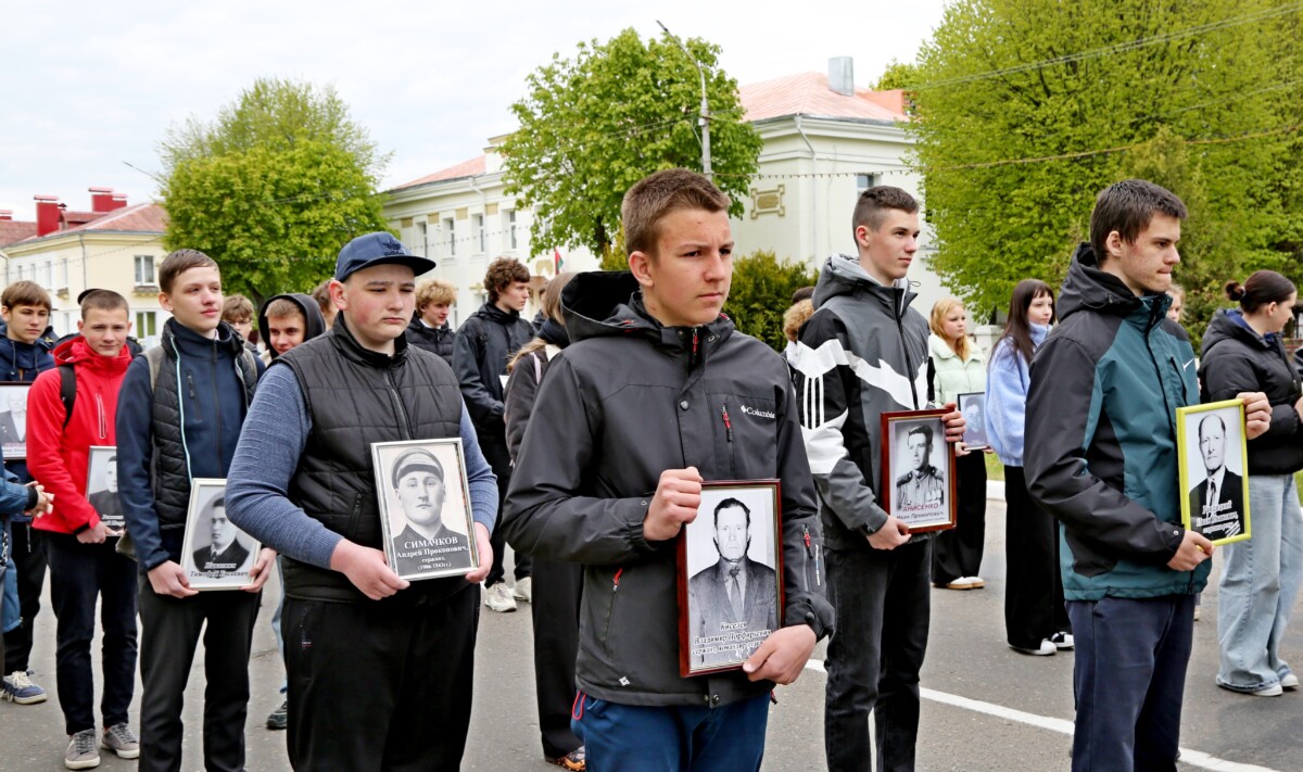ФОТОФАКТ: в Шклове прошла генеральная репетиция торжественного мероприятия, посвященного 80-летию Великой Победы