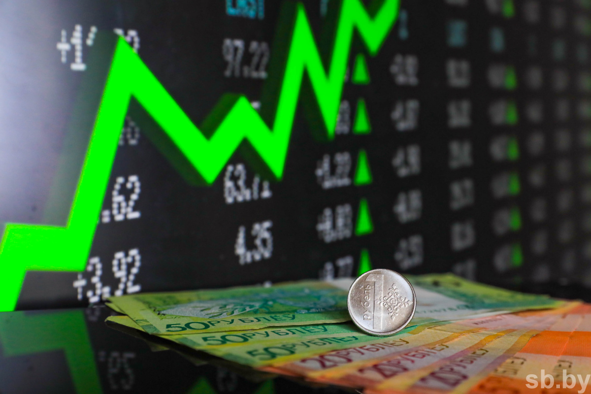 В Беларуси сохраняется высокий темп роста зарплаты — ЕАБР