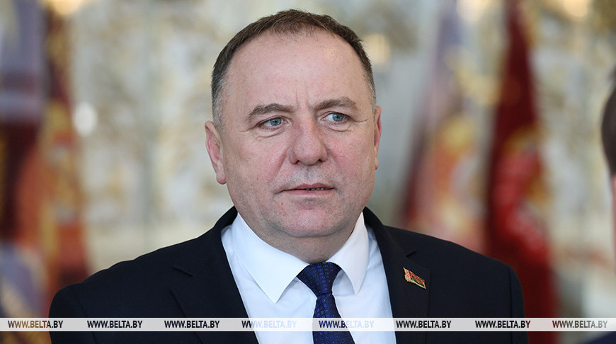 “Темп задан по всем направлениям”. Бартош о развитии сельского хозяйства в Шкловском районе