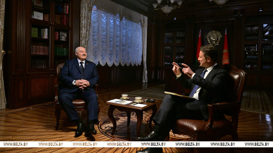 Александр Лукашенко предложил свой формат переговоров между Россией, США и Украиной