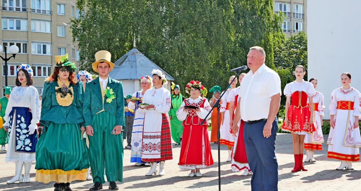 В Шклове прошел День огурца