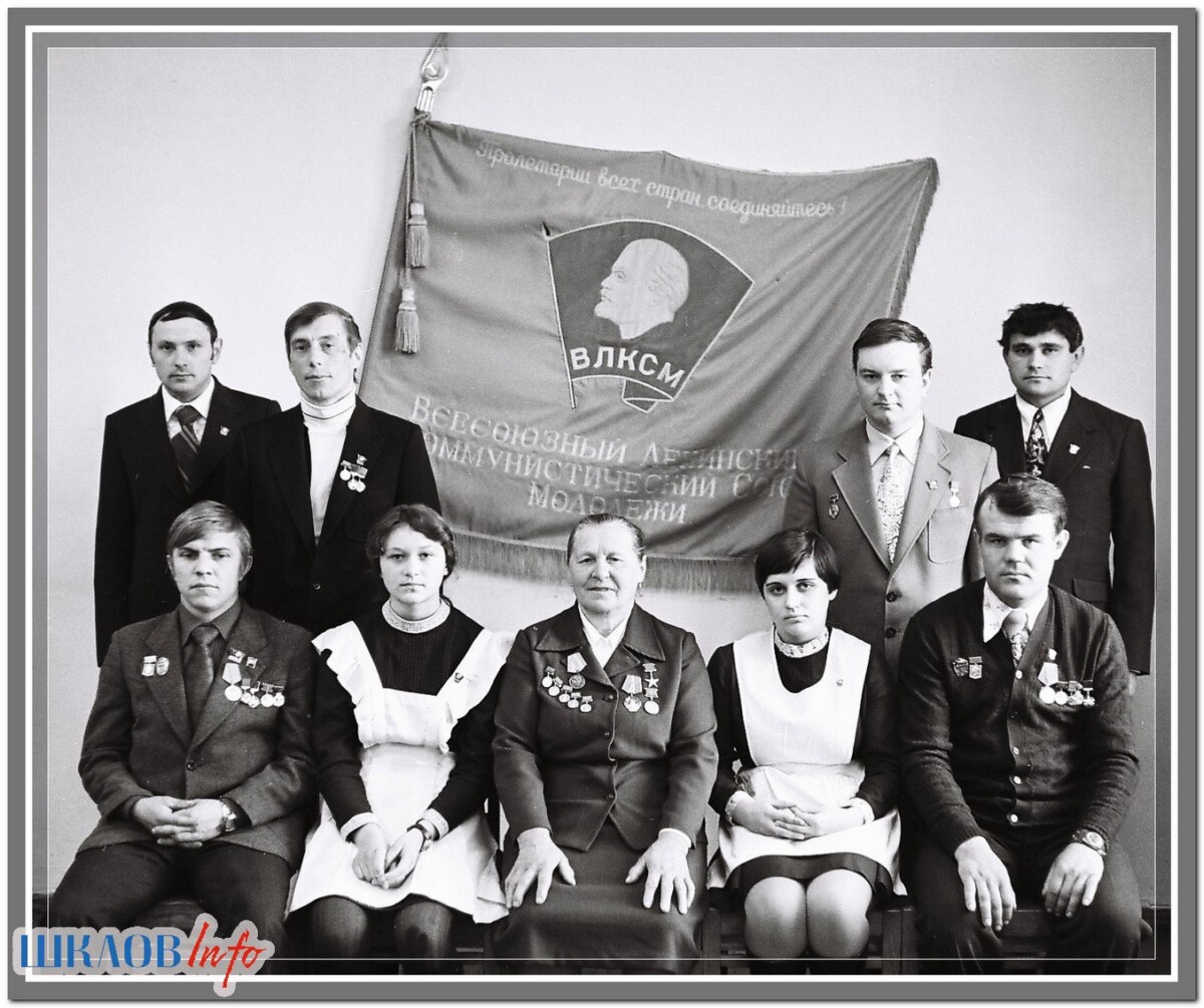 29 октября — День рождения комсомола. Листаем старый фотоальбом