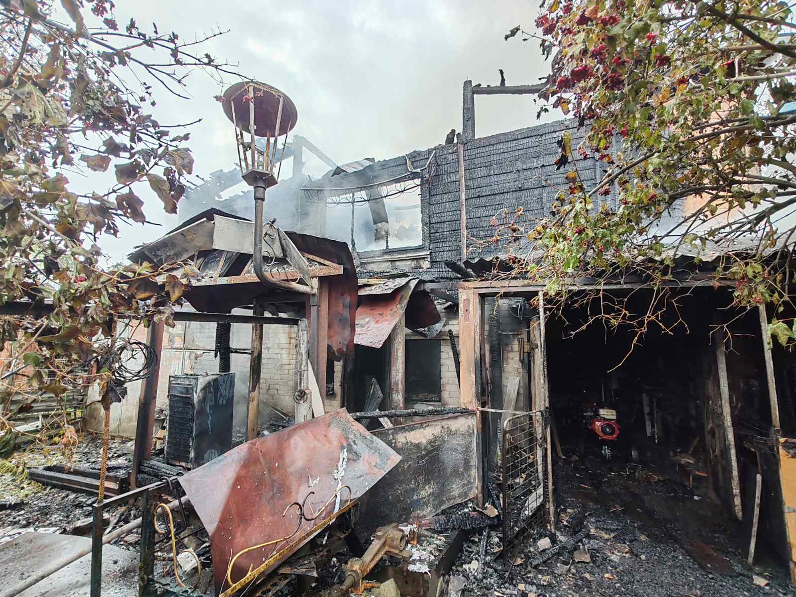 На пожаре в Шкловском районе погиб пенсионер