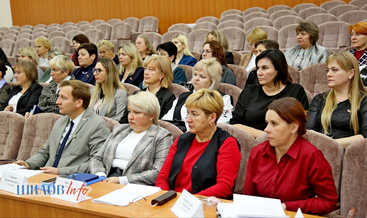 В Шкловском райисполкоме обсудили вопросы школьного питания