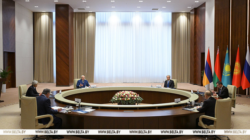 Александр Лукашенко: ОДКБ нужна, но ее надо постоянно адаптировать под меняющиеся вызовы и угрозы безопасности