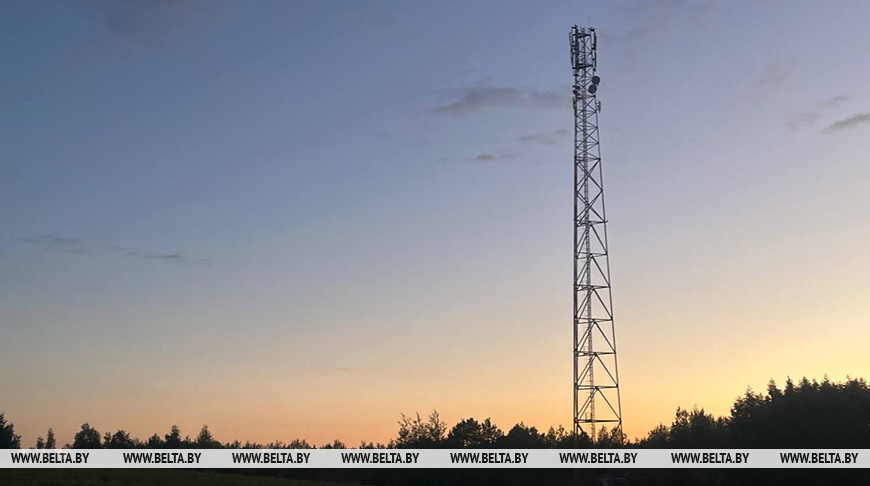 Интернет в каждый уголок: как Беларусь усиливает мобильную сеть в сельской местности