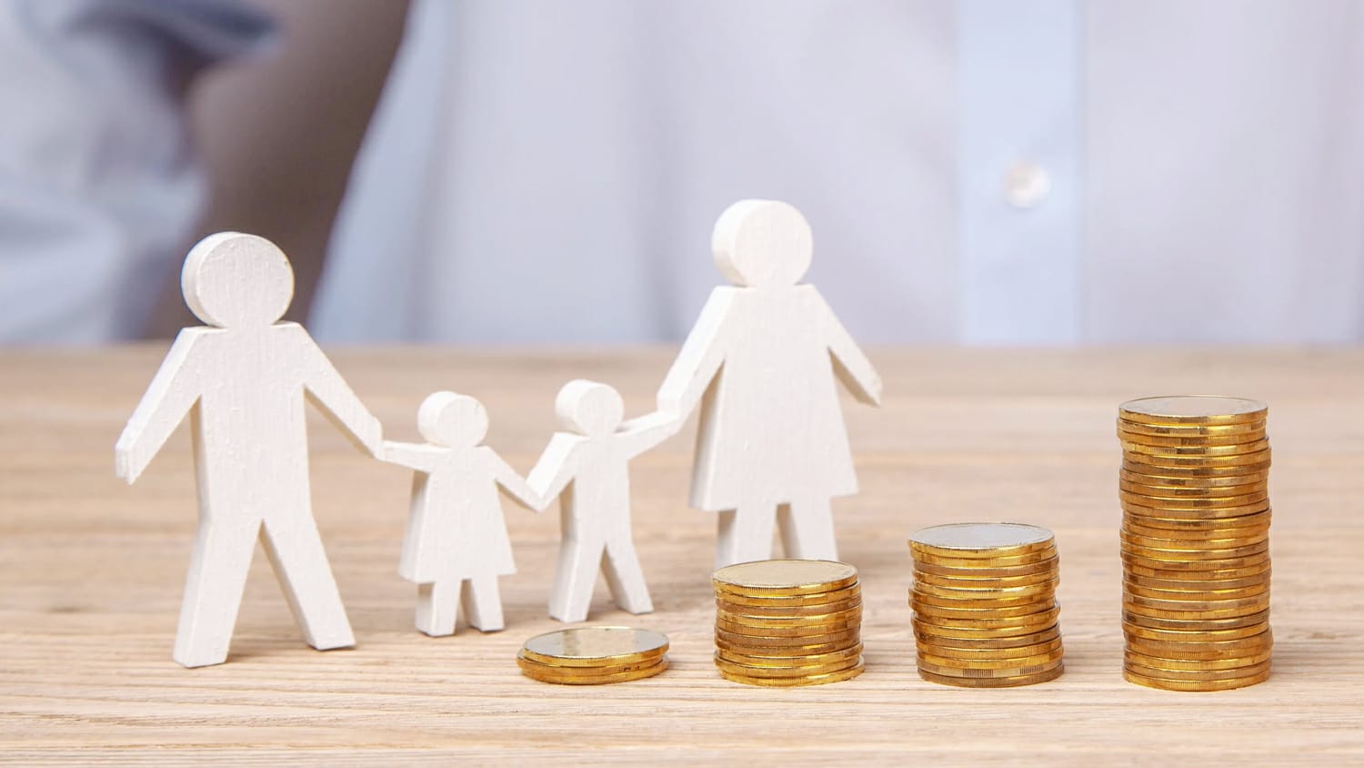 Своевременно  выплачивать пособия семьям, воспитывающим детей – обязанность работодателя